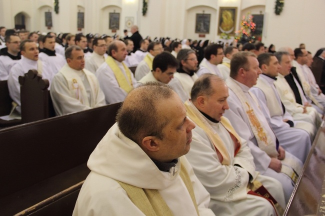 Archidiecezjalne obchody święta Ofiarowania Pańskiego 