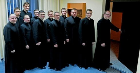 Klerycy ostatniego roku studiów i formacji ostatni etap przygotowania do kapłaństwa spędzą na parafiach