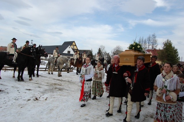 Pogrzeb ks. Józefa Ślazyka 