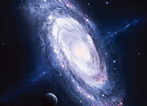 W centralnej części każdej galaktyki spiralnej (takiej jak nasza Droga Mleczna czy Andromeda) znajduje się czarna dziura. Czy może się z niej coś wydostać? 