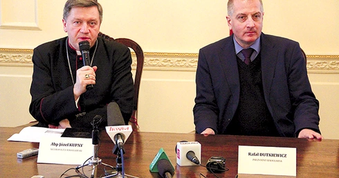  Abp Józef Kupny i prezydent Rafał Dutkiewicz mówili o doskonałej współpracy archidiecezji i miasta