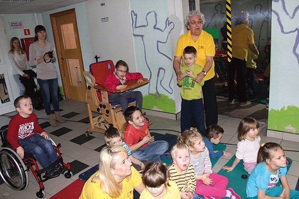   Urszula Szymala od 10 lat jest katechetką niepełnosprawnych dzieci i młodzieży w Cieszynie