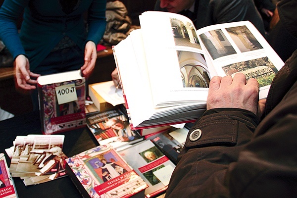  Promocja książki „Sztuka w kręgu krakowskich dominikanów” odbyła się w kapitularzu klasztoru dominikanów