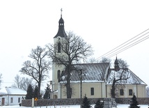  Obecna świątynia została wzniesiona w XIX w.