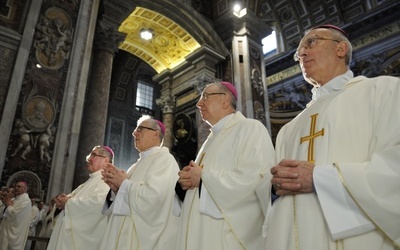 Biskupi rozpoczęli dzień Mszą św. w kaplicy św. Sebastiana