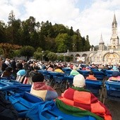 Dziś dzień NMP z Lourdes