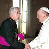  Metropolita katowicki przedstawił papieżowi problemy regionu