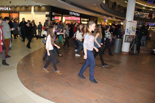 Walentynkowy flashmob