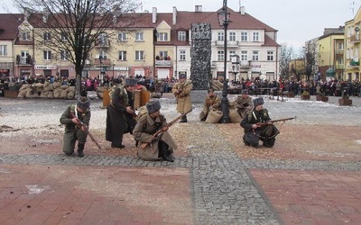 Inscenizacja przasnyskiej bitwy lutowej 1915 r. rozpoczęła uroczystości setnej rocznicy wybuchu pierwszej wojny światowej