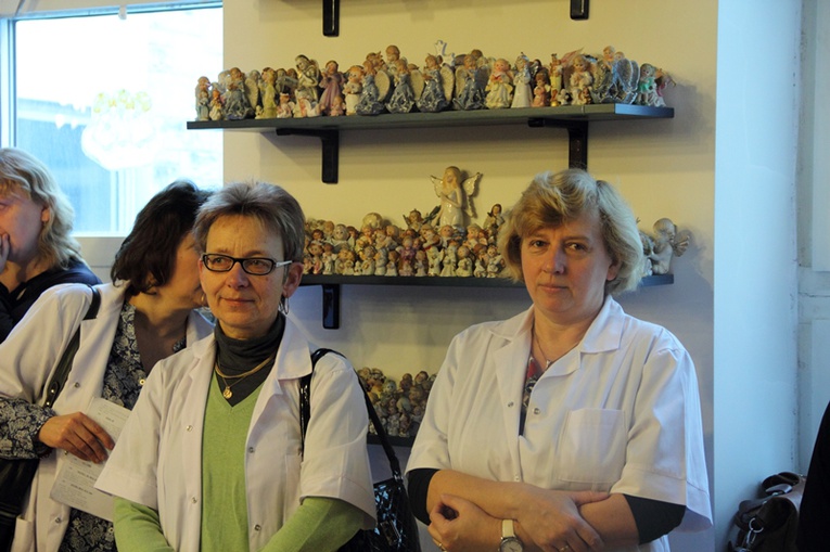 Spotkanie dzieci z Kliniki Kardiologii z abp. Zimowskim