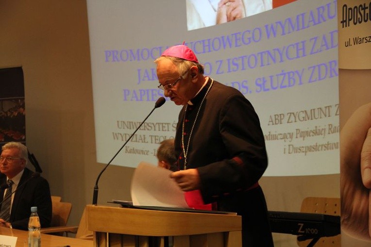 Watykański minister zdrowia w Katowicach