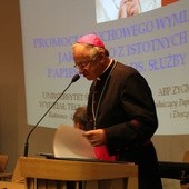 Watykański minister zdrowia w Katowicach