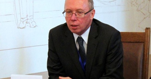 Wojewoda Jacek Kozłowski wypowiedział się w sprawie burmistrza Gostynina