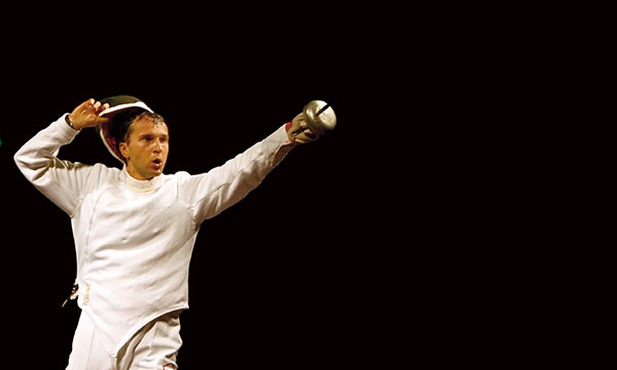 Adam Wiercioch po zwycięskiej walce  na Igrzyskach Olimpijskich w Pekinie w 2008 roku.  Polacy drużynowo zdobyli srebrny medal. Adam Wiercioch zdobył także brązowy medal mistrzostw świata w 2009 roku i złoty (2005)  i srebrny (2002, 2004, 2006) mistrzostw Europy.  