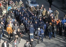 Milicja przechodzi na stronę Majdanu 