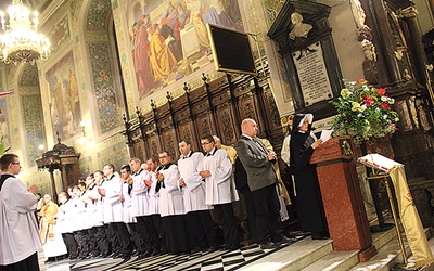 Msza św. pod przewodnictwem bp. Piotra w rocznicę pierwszych objawień miała także specjalną intencję – za naród ukraiński
