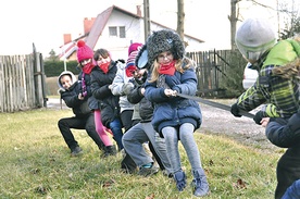  W czasie ferii dzieci uczyły się m.in. zdrowej rywalizacji