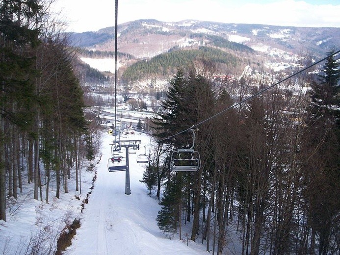 Zakopane: Dziewczynka spadła z wyciągu