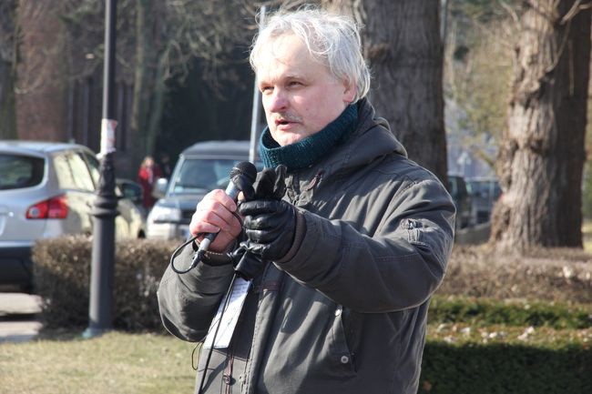 Protest rolników: Koniec z wyprzedażą polskiej ziemi