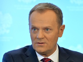 Tusk o odpisie na kościoły