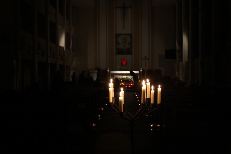 Nightfever u oo. dominikanów