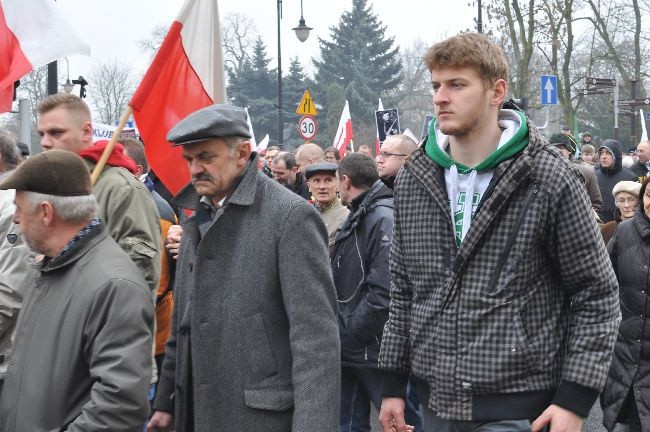 Marsz pamięci w Płocku