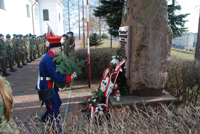 Uczczono bohaterów