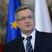 Komorowski: Rosja łamie prawo