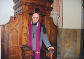  Ks. Hieronim Kosiarski jest penitencjarzem w tarnowskiej katedrze
