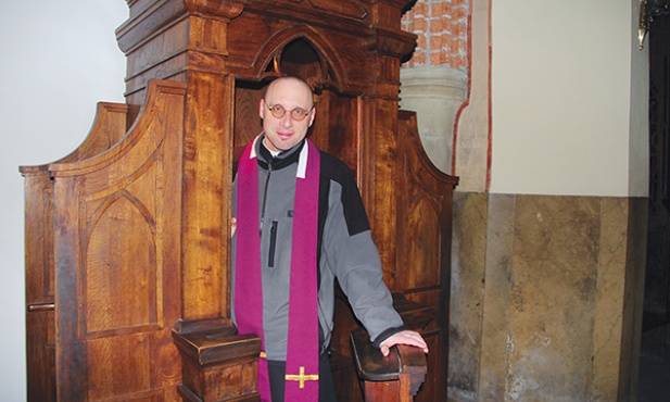  Ks. Hieronim Kosiarski jest penitencjarzem w tarnowskiej katedrze