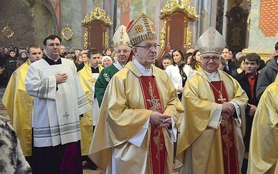 Podczas Mszy św. rozpoczynającej rekolekcje ewangelizacyjne w diecezji biskupi rozesłali ewangelizatorów