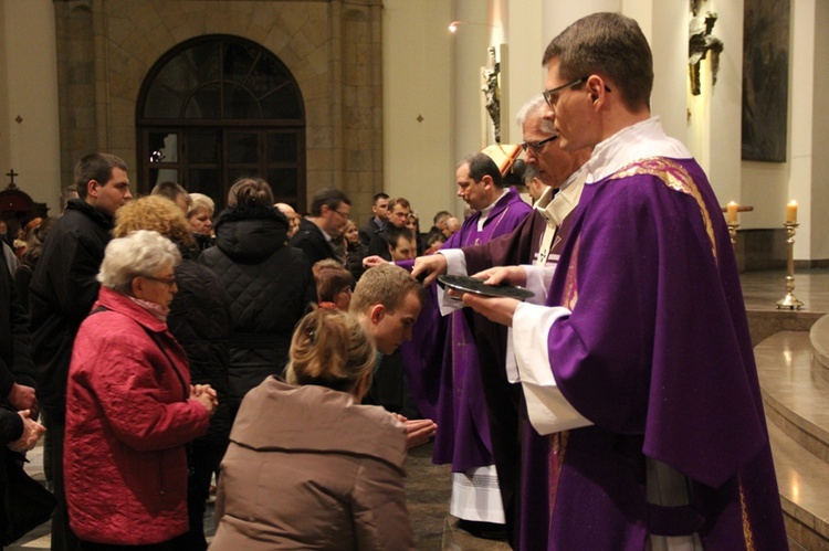 Środa Popielcowa w archikatedrze