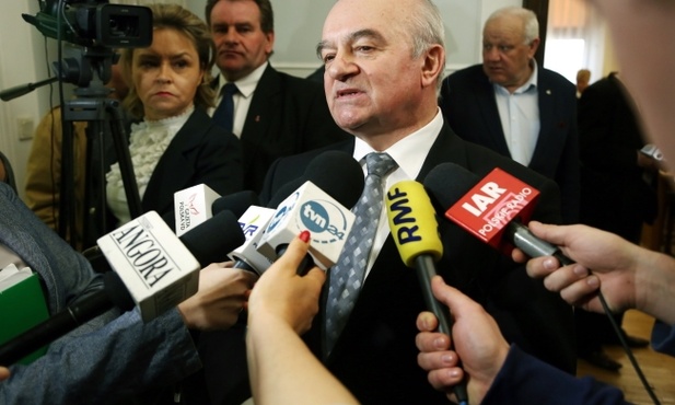 Kalemba podał się do dymisji