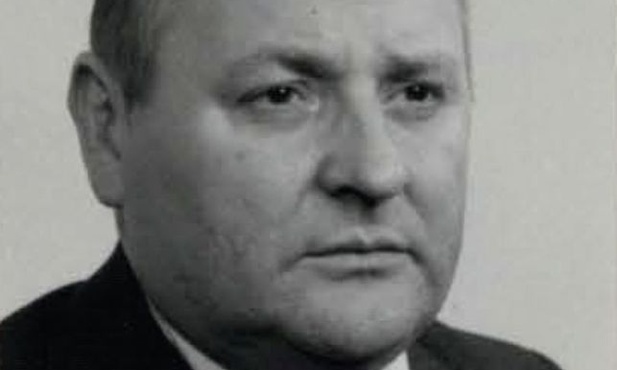 Komunistyczny funkcjonariusz jak bohater?