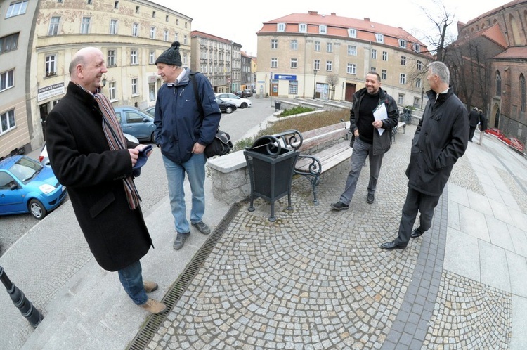 Przed montażem pomnika