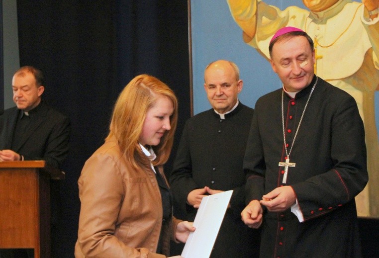 Stypendia Fundacji abp. Ablewicza
