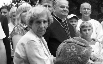 Śp. Danuta Jakubowska przez kilkadziesiąt lat angażowała się w inicjatywy Grupy Modlitewnej z Gronia Jasna Pawła II
