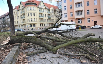 Wichury szaleją nad Polską 