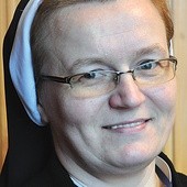  Do wirtualnego okna życia przychodzi coraz więcej intencji – mówi s. Teresa