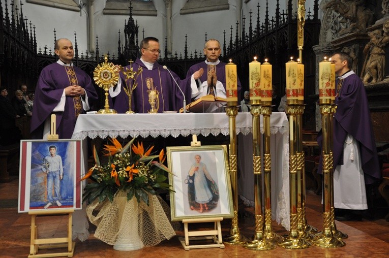 Męczennicy w katedrze