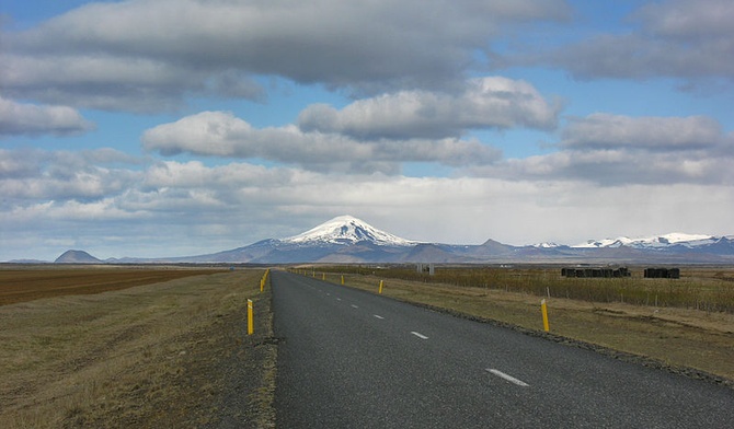 Hekla ostrzega przed wybuchem