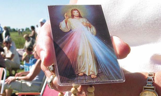 Reprodukcje obrazu Jezusa Miłosiernego można zobaczyć niemal w każdym zakątku świata