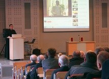  Druga część spotkania odbyła się w Centrum Edukacyjnym im. Jana Pawła II