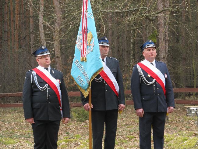 Pamięci powstańców we Wróblewie