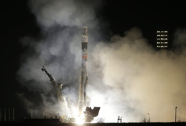 Sojuz dotrze na ISS z opóźnieniem