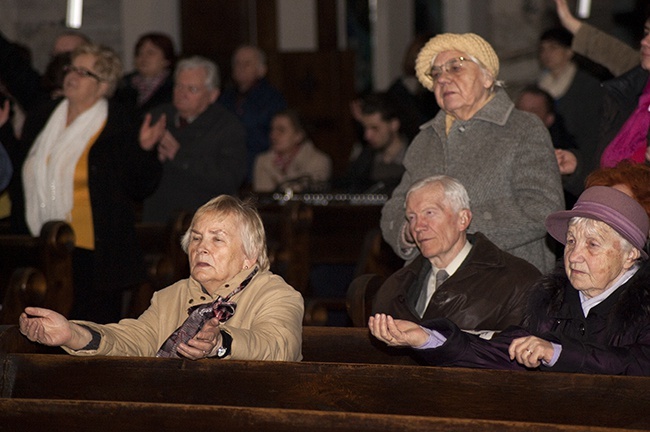 Franciszkański wieczór uwielbienia