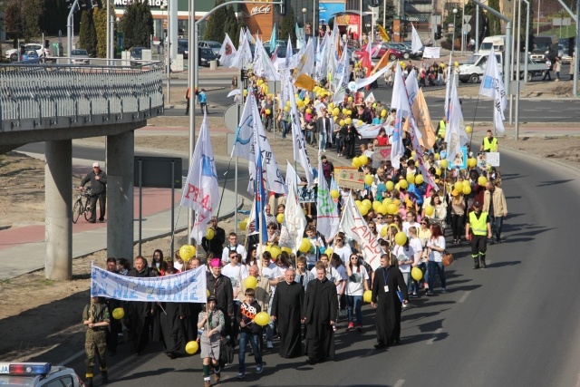 Marsz dla Życia - Zielona Góra 2014 (cz. 1)