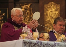 Ordynariusz skończył 75 lat