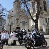 W Autofarze wzięło udział ponad 200 motocykli