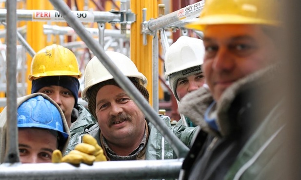 Budować miłością